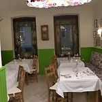 Romantisches Holzhaus