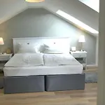 Chalet Romantisches Holzhaus Schwerin (Mecklenburg-Vorpommern)